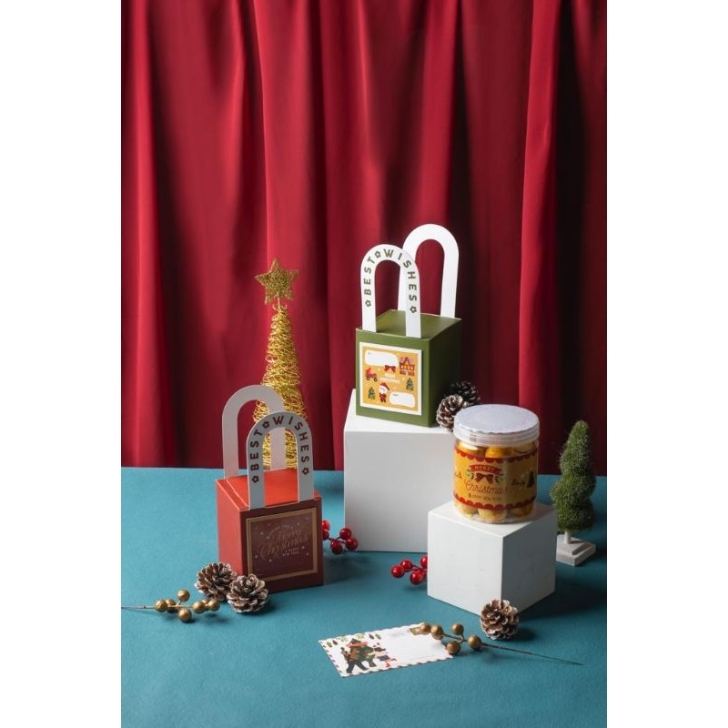 

Christmas Hampers Natal - RED / GREEN - Premium Nastar & Lidah Kucing