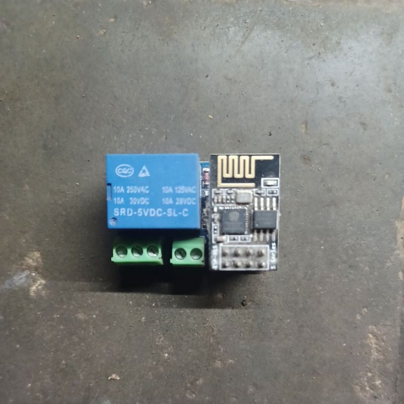 modul saklar ESP8266 5V WiFi relay module smart home remote control switch ESP-01S