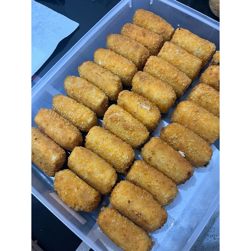 

Risoles Bolognise,Mayo Frozen ( frozen Risoles , frozen food ) homemade halal