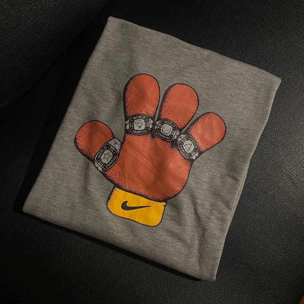 NIKE CREWNECK NIKE Y2K