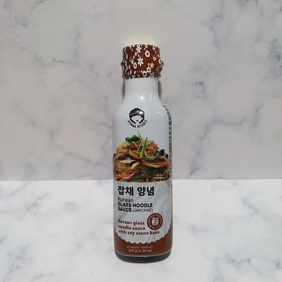 

AJUMMA REPUBLIC KOREAN GLASS NOODLE SAUCE JAPCHAE
