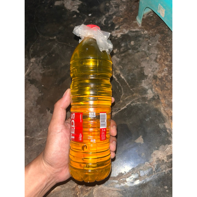 

minyak goreng 1/2 Liter
