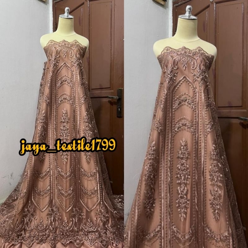 Tile Etnik Sapto / Elisab Sapto / Tile Sapto etnik Sumba