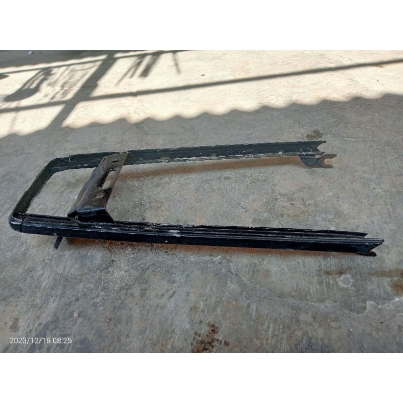 Lis body belakang gl max gl pro original bekas copotan Lis box gl max gl pro ori copotan