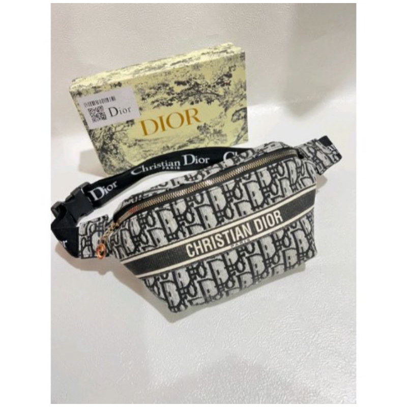 tas pinggang dan bahu WB dior