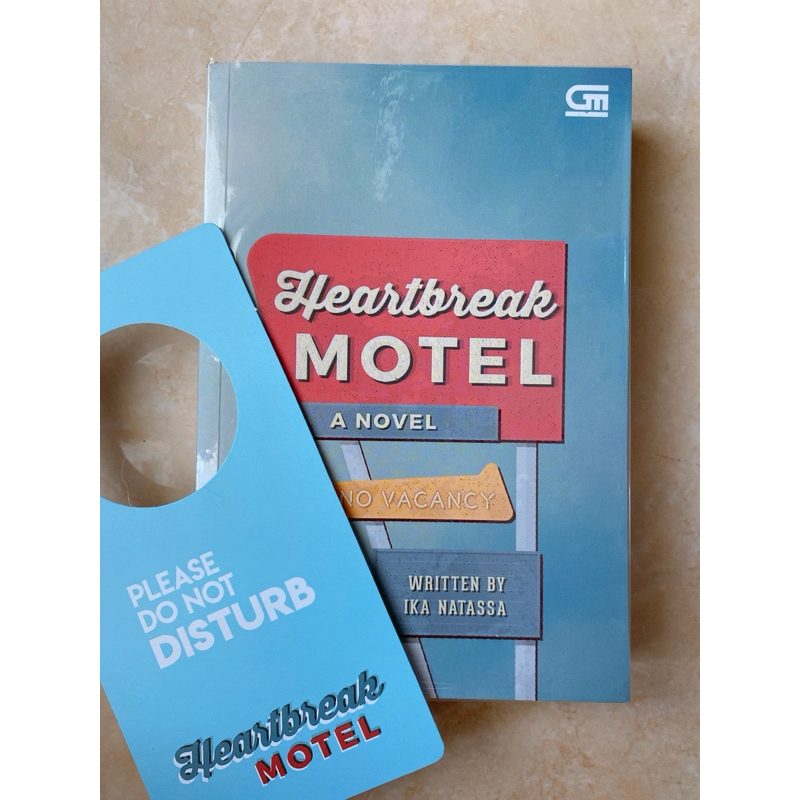 

Heartbreak Motel by Ika Natassa/novel-preloved