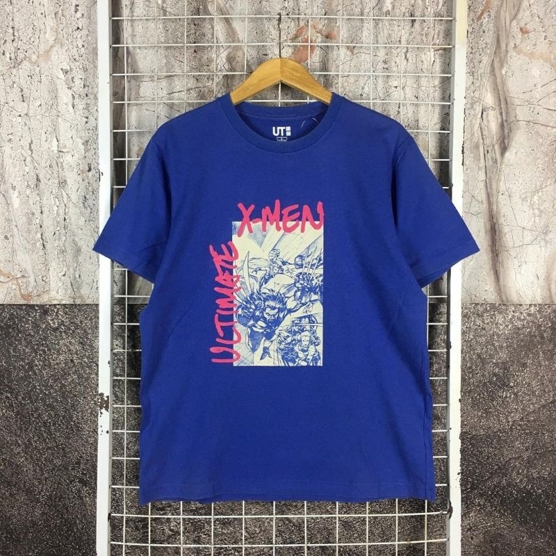 Kaos Uniqlo Original Second Uniqlo x Marvel . SDA 02728 Second Bekas Preloved