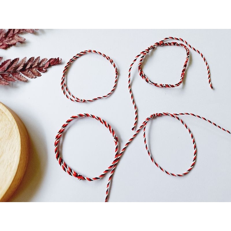Gelang Tali Tridatu / Gelang Tridatu Khas Bali