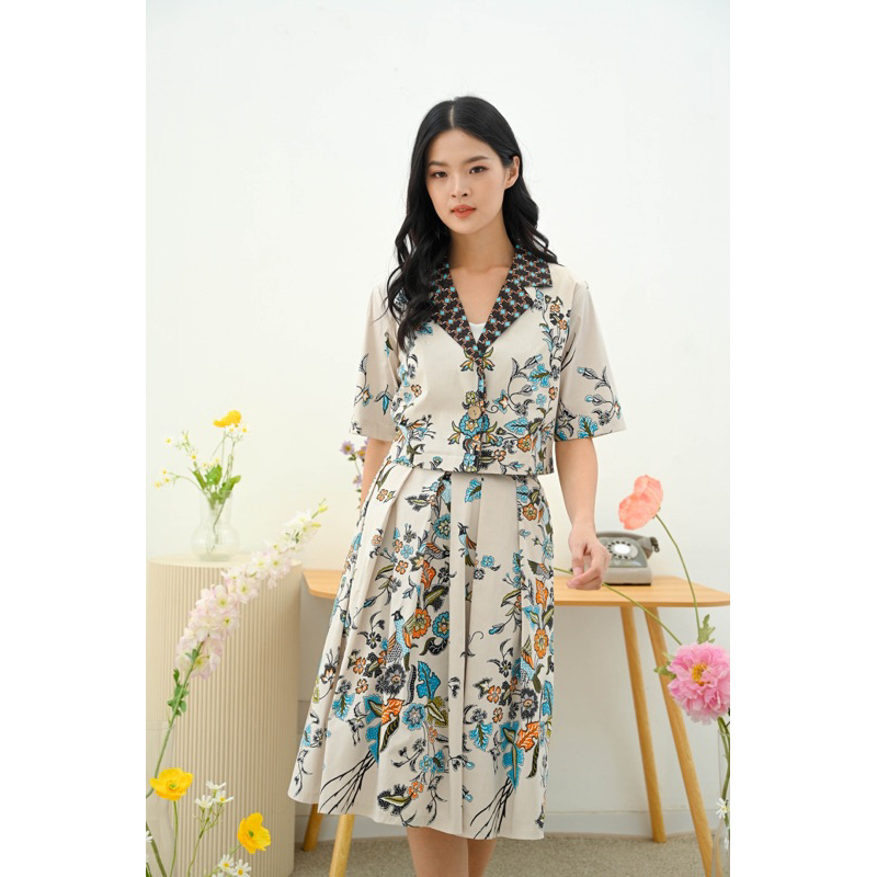 Setelan Blazer Crop Rok Batik Bahan Katun Stretch 165 AZ / 316 AZ#