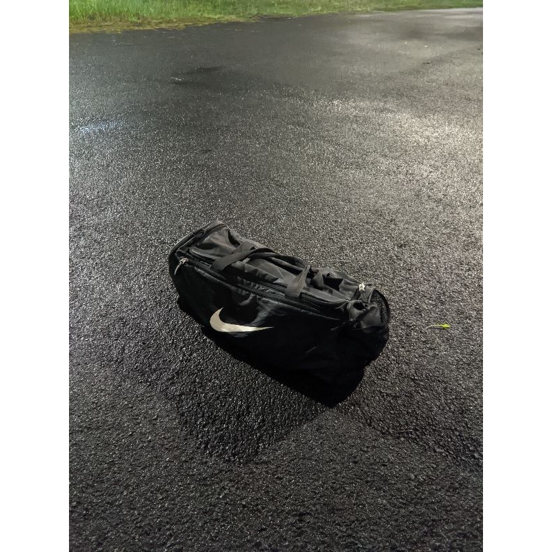 NIKE BIG SWOOSH DUFFLE BAG