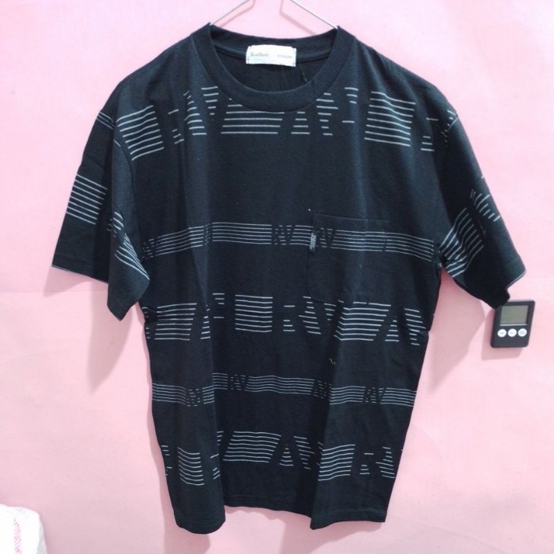 rodhos valentino hitam motif kode E41