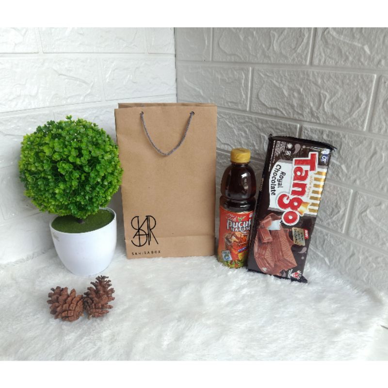 

paperbag polos Coklat custom bahan tebal murah ukuran 18x7x25cm