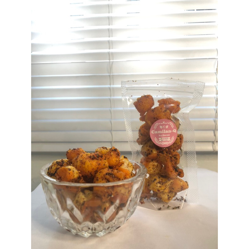 

Siomay/ batagor kering pedas daun jeruk