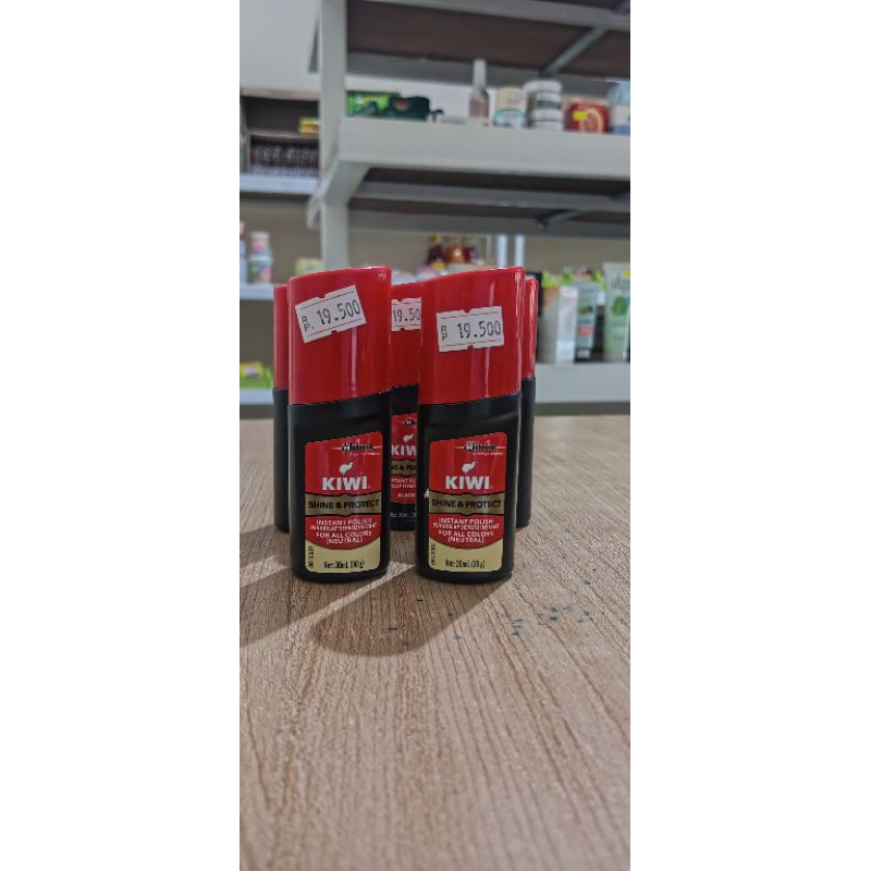 Semir Sepatu Kiwi Cair 30ml