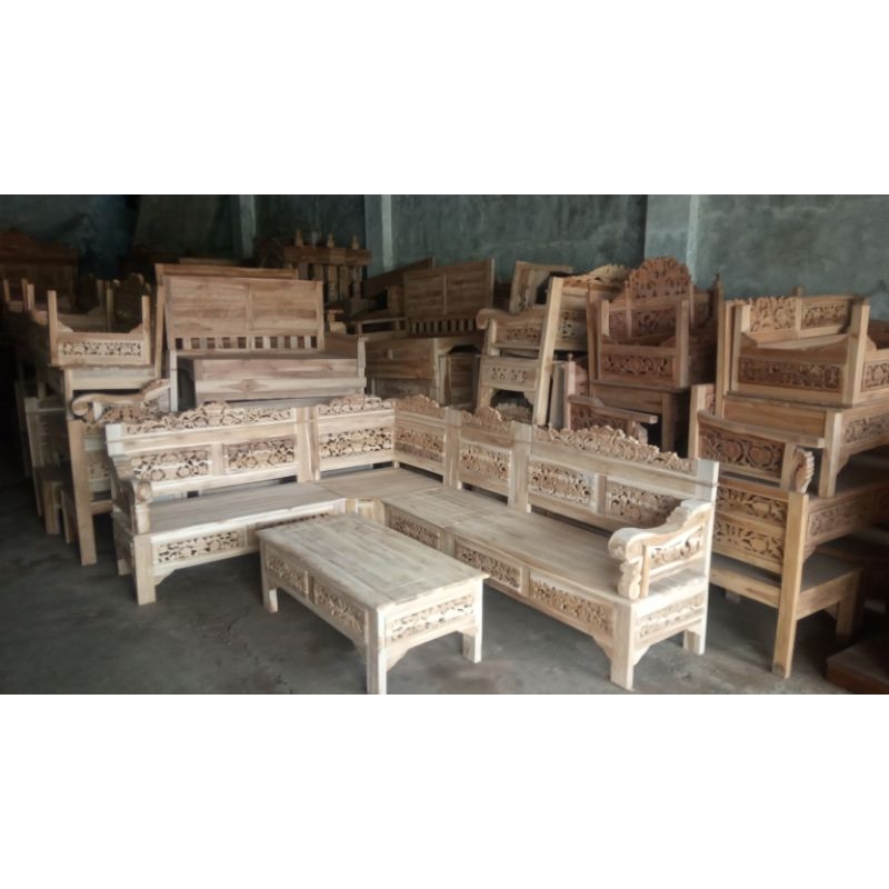 Kursi sudut bagong rahwana