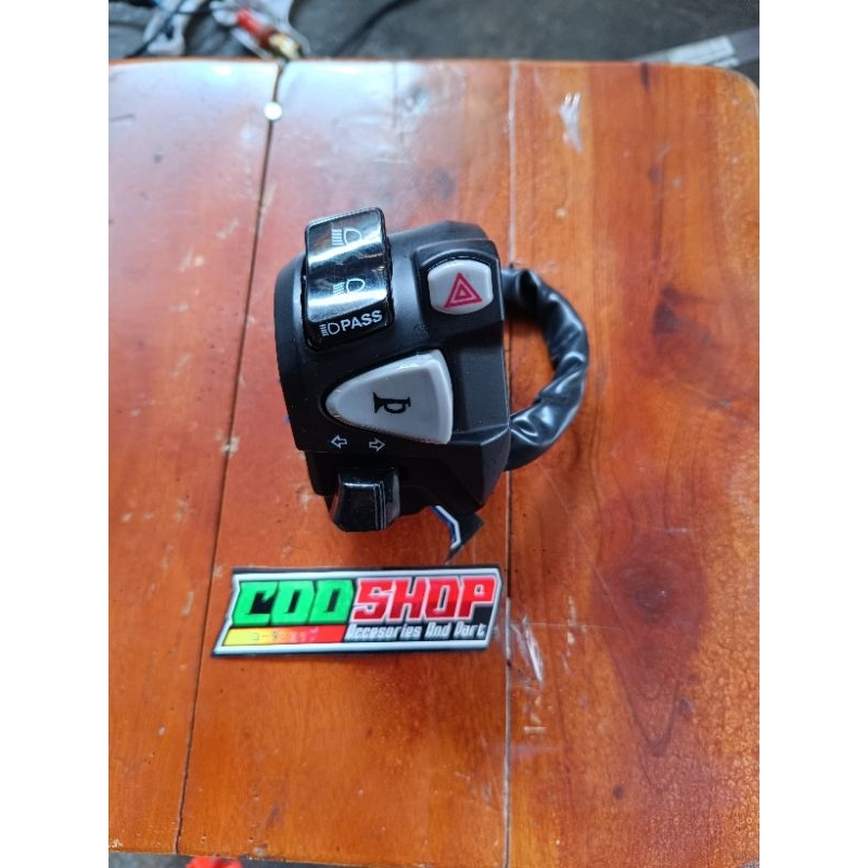 Saklar kiri Vario new 125/150 ada on off lampu holder kiri Vario new
