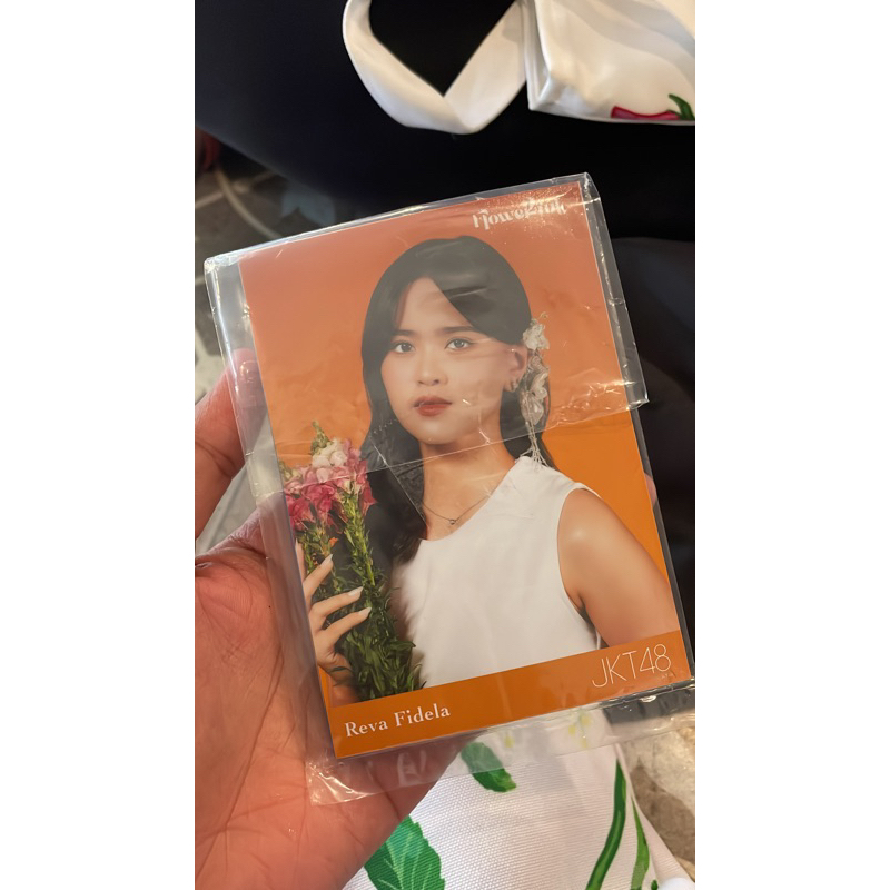 Photopack Flowerful JKT48 Adel
