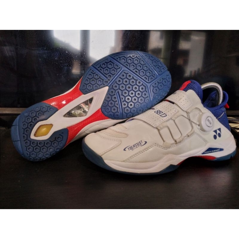 sepatu badminton second yonex boa 88 dial size 38