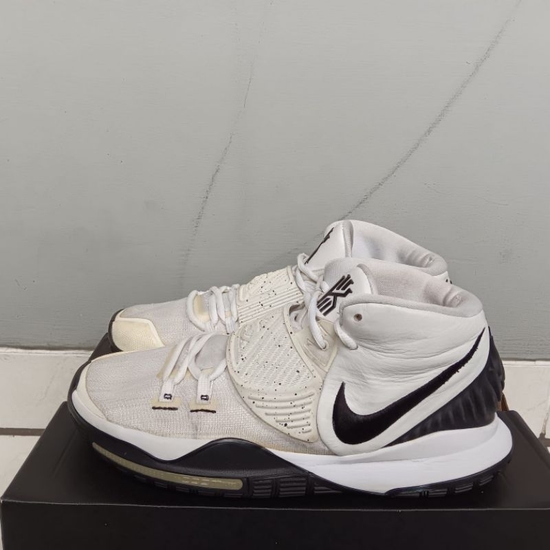 kyrie 5 oreo/scn.4754