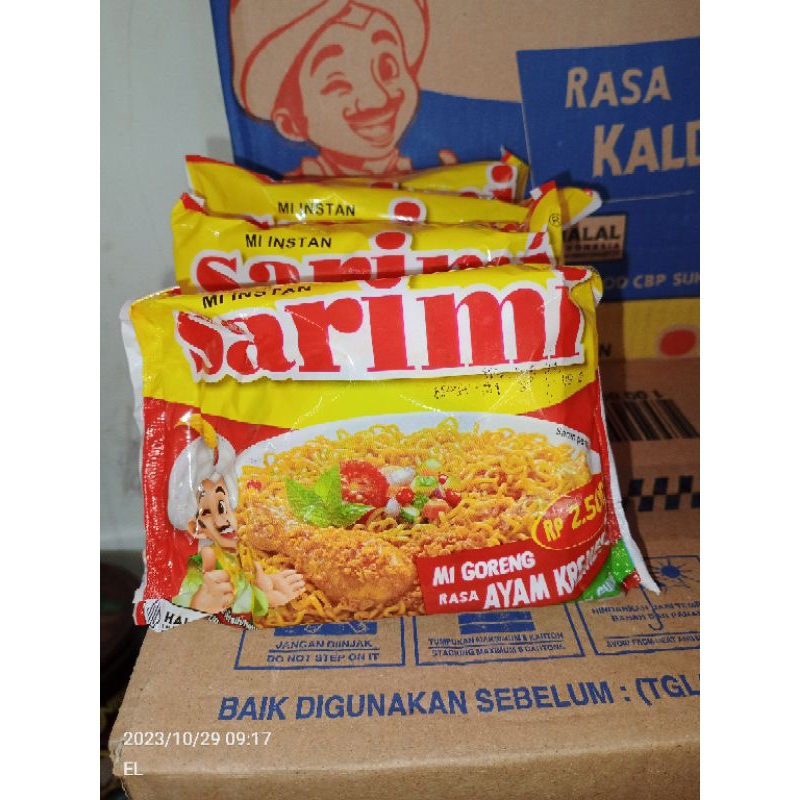 

Sarimi goreng ayam kremes