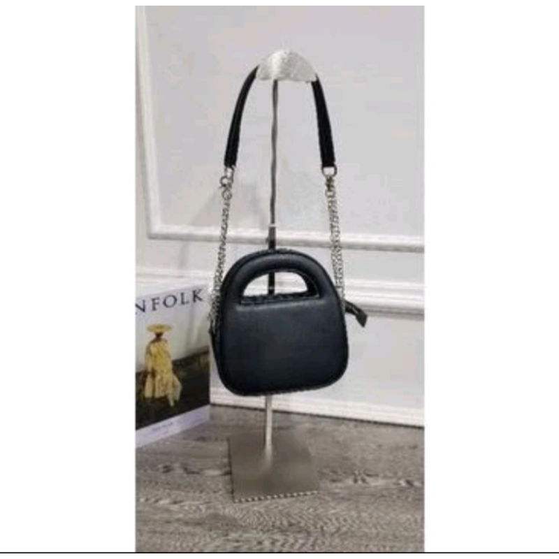 TAS MURAH//TAS WANITA SELEMPANG MEZZO KEKINIAN