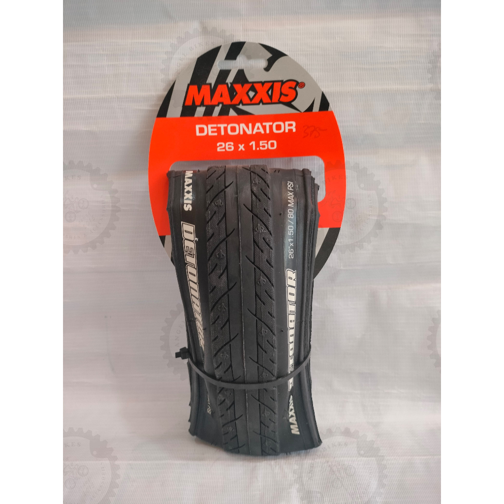 Ban Luar Maxxis Detonator 26 x 1.50 Kevlar