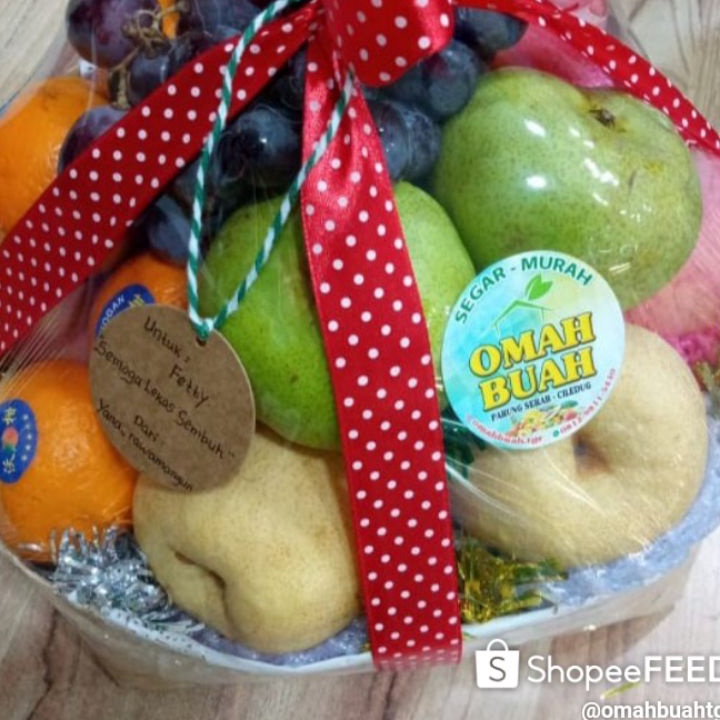 

KODE ZFB547 Hampers Buah Segar Parcel Buah SegarBingkisanHadiah