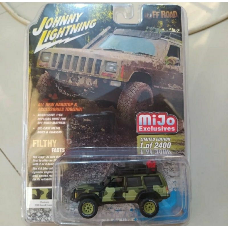 Johnny Lightning Jeep Cherokee XJ Diecast