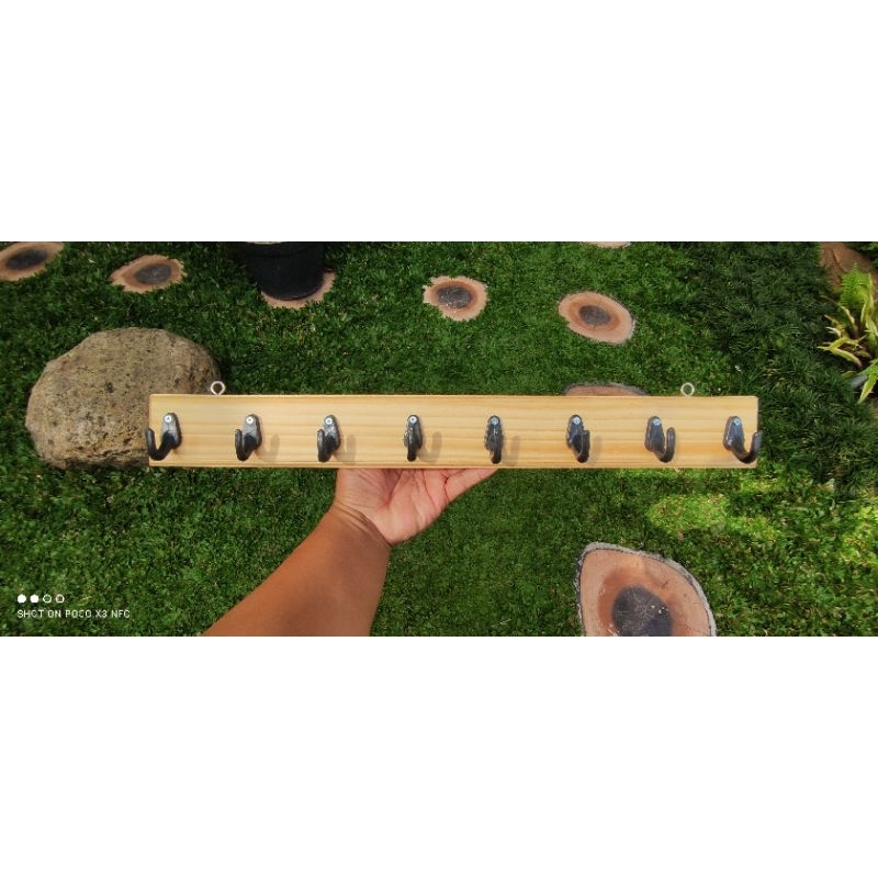 Gantungan Baju Kayu / Kapstok Kayu / Cantolan Kayu / Hook Kayu