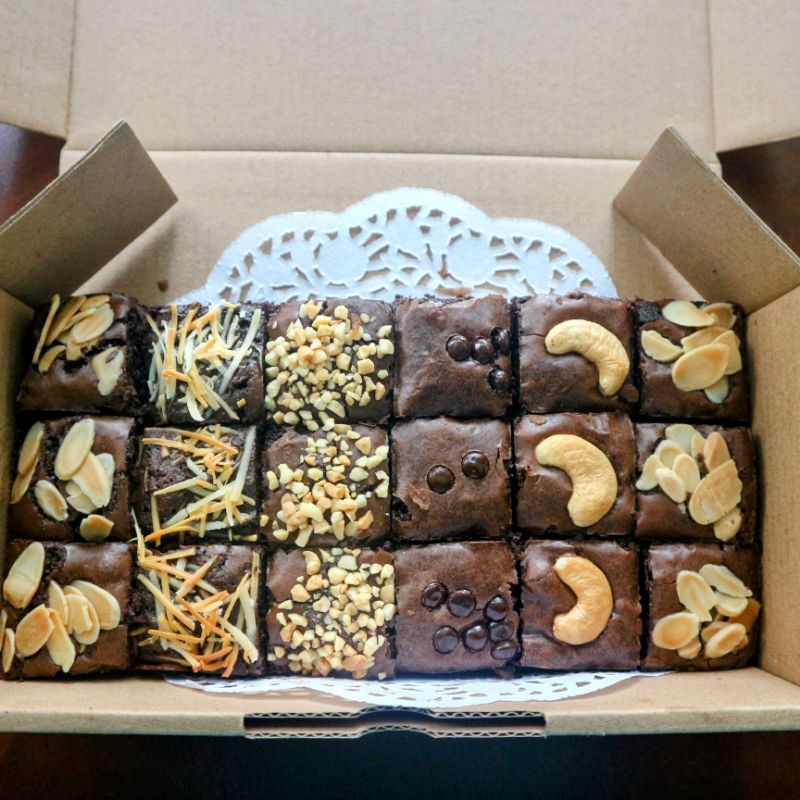 

Fudgy Brownies Sekat Ha!Brownie Original 20x10cm / Hampers Fudgy Brownies