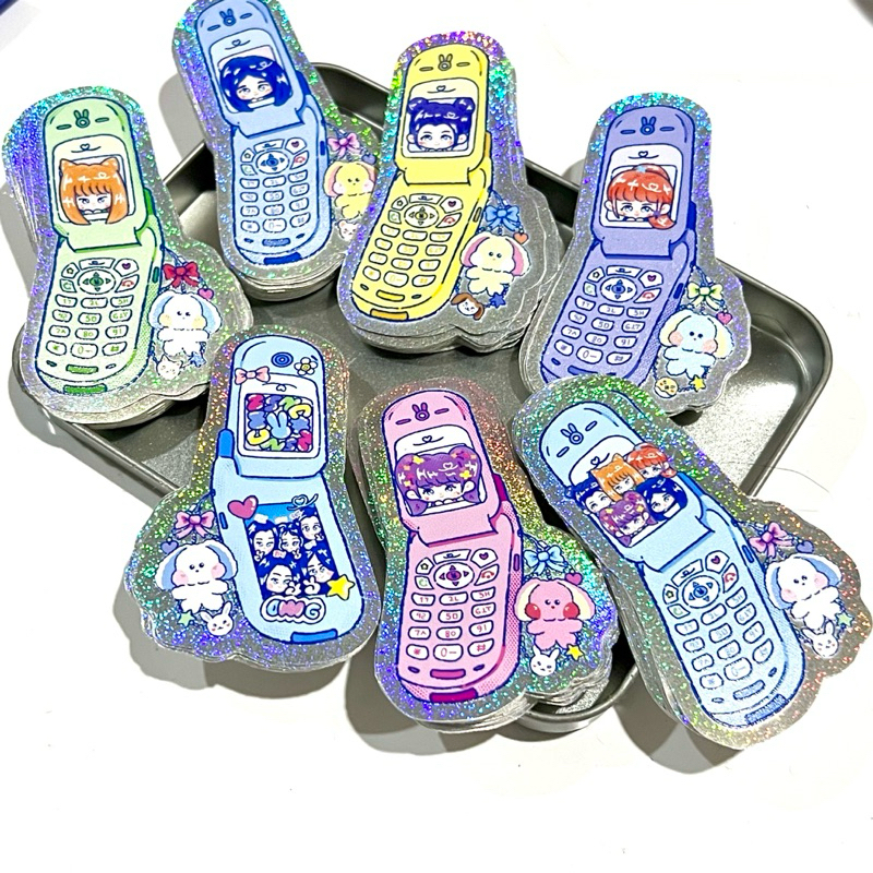 

new jeans phoning sticker holo glitter diecut fanart fanmerch fanmade minji hanni hyein haerin danielle cute girl