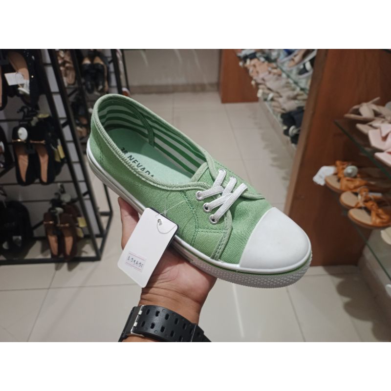 Sepatu Nevada/Sepatu Wanita/Sepatu Kasual/Sepatu Slip on