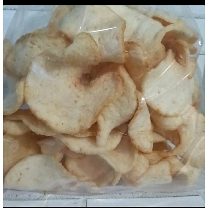 

Aneka kerupuk siap makan