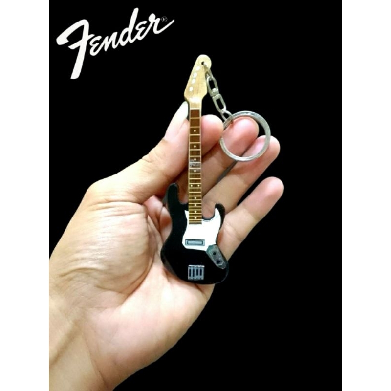 Gantungan Kunci Jazz Bass Gitar Fender Hitam