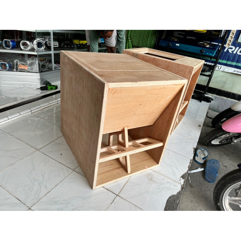 Box Speaker CLA 15 Inch Single