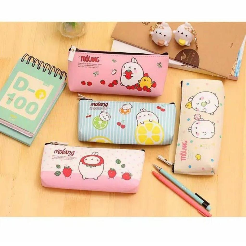 

Jouyou corner | Tempat pensil molang tempat pensil lucu karakter tempat pensil murah unik lucu aesthetic kotak pensil murmer motif karakter lucu atk lucu aesthetic tempat pensil aesthetic korean style stationery lucu unik miurah aesthetic journaling kit