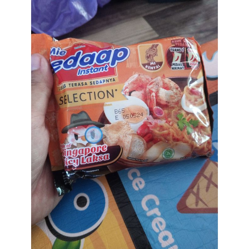

mie sedaap Singapore spicy laksa