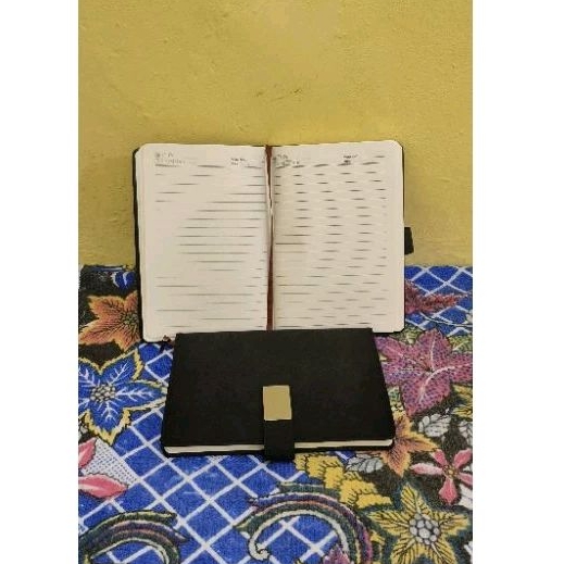 

Promo NoteBook Tahun 2023-2024 untuk mencatat kegiatan sehari hari