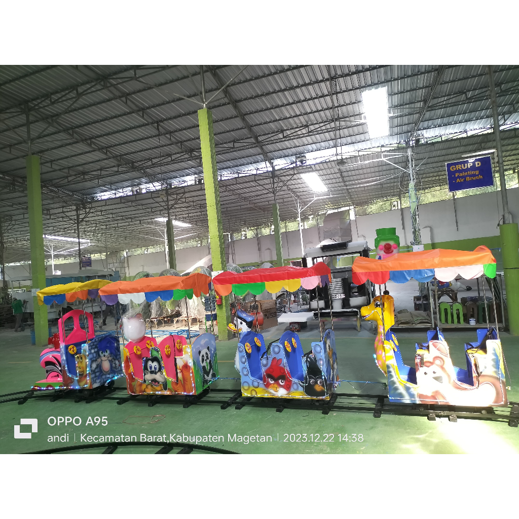 Pabrik Odong Odong Lantai Fiberplat