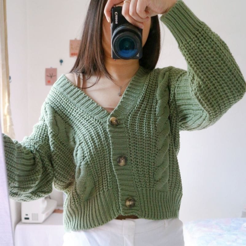 CROP CABLE CARDY / CARDIGAN RAJUT WANITA / CARDY CROP / CARDIGAN KOREAN STYLE