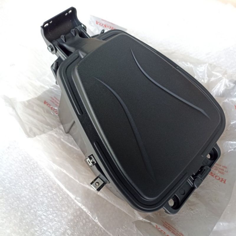 BOX BOK BAGASI HONDA SCOOPY CARBU KARBU LAMA PERTAMA ORI AHM 81250-KYT-940