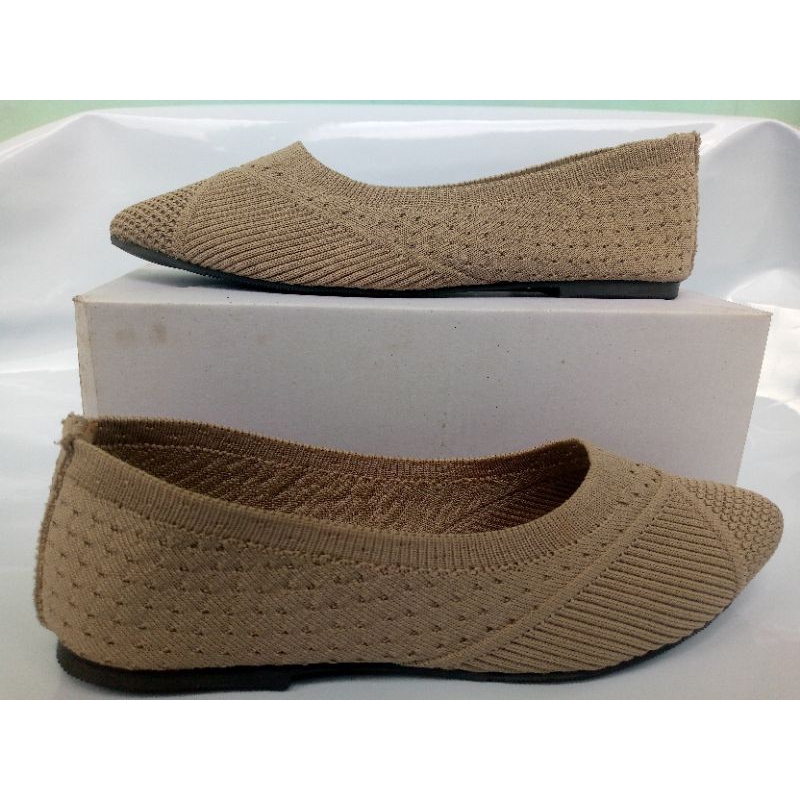 Flatshoes wanita bahan rajut import