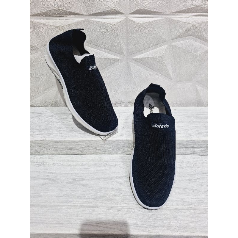 sepatu pria batavia nmr 40-43