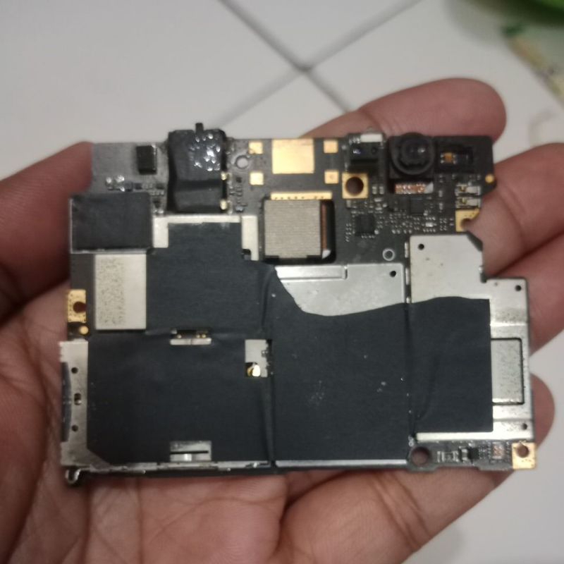 Mesin Xiaomi Redmi not 3 second ram 3/32 normal tanpa pola