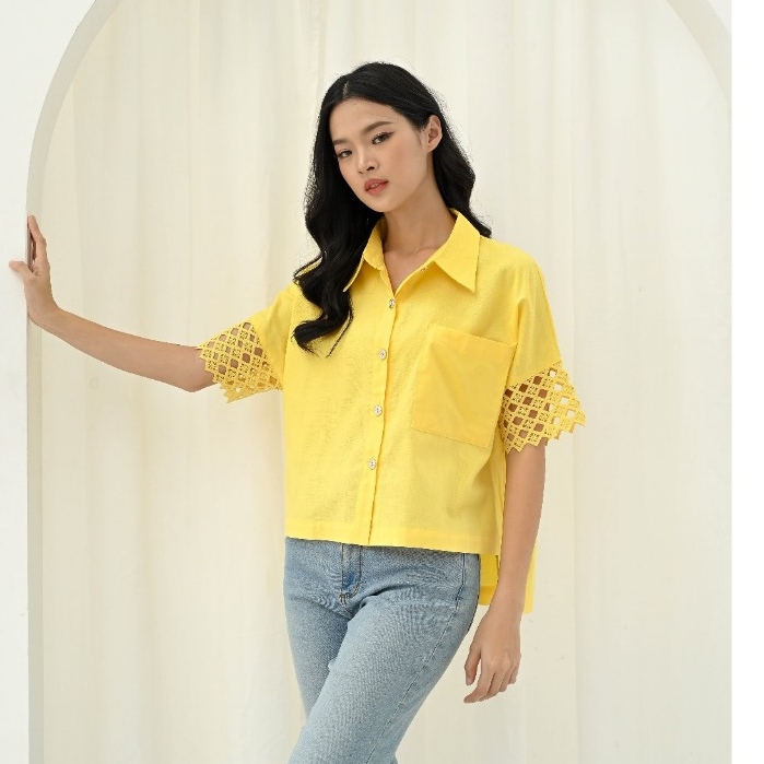Atasan Wanita/Kemeja Wanita/Kemeja Crop Wanita/ Livia Crop Shirt