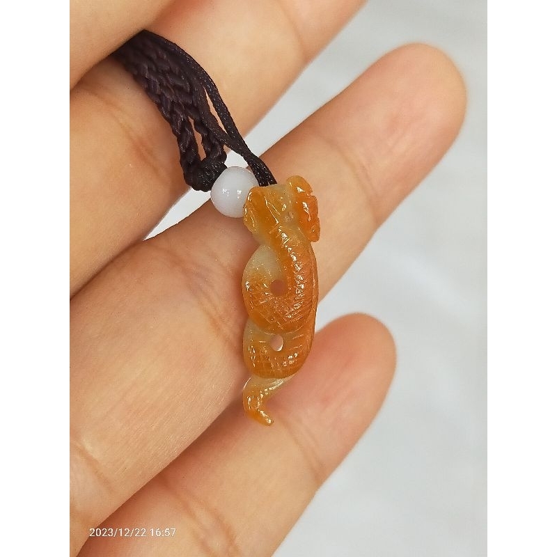 Kalung Liontin Giok Burma Shio Ular mini orange kemerahan sertifikat