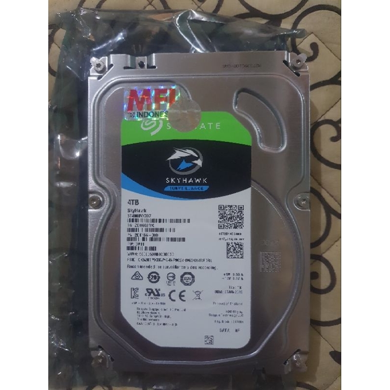 HARDISK 4 TB ORIGINAL SEAGATE ( SKYHAWK)