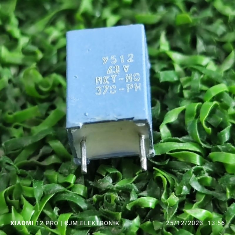 kapasitor mkt cabutan 1uf 43v ori