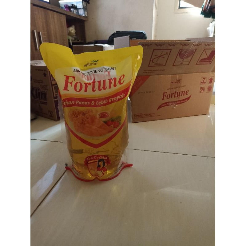 

MINYAK GORENG FORTUNE REFIL 2L