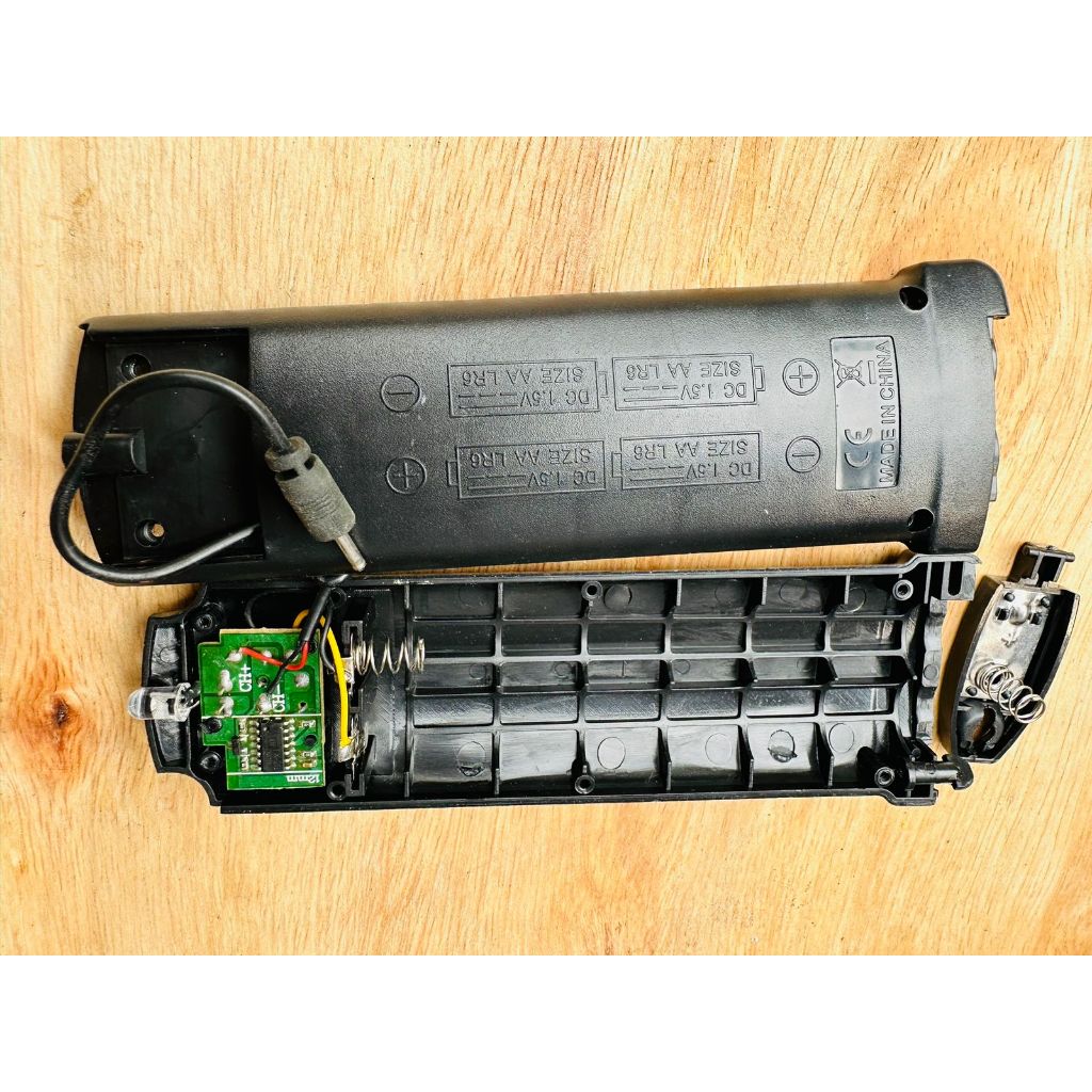 TERMURAH Kit Power Bank 0.5 A 5V 4 Slot Batre/Baterai AA A2  + Casing Plastik COLOKAN KECIL Portable